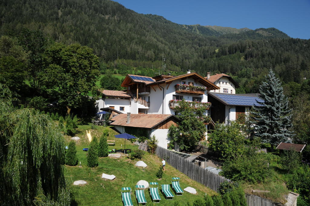 Chalet & Appartement Zingerlehof Trens Campo di Trens Exterior photo